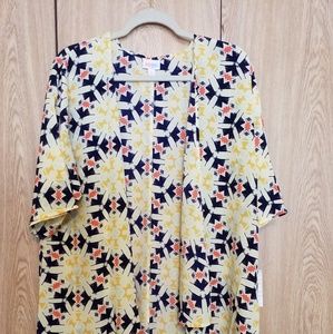 NWT  Lularoe Lindsay Kimono, S
